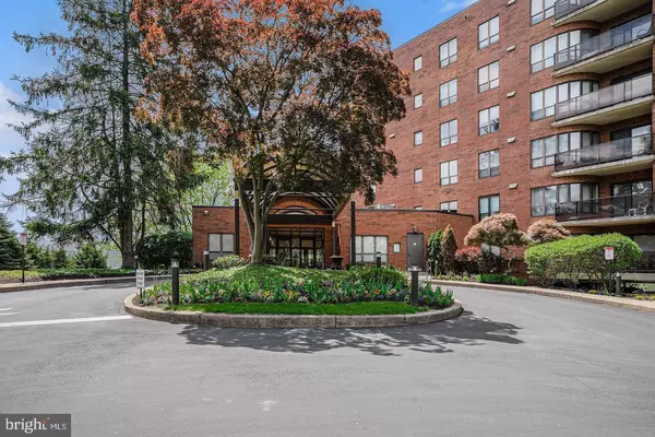 Elkins Park, PA 19027,100 BREYER DR #3-C