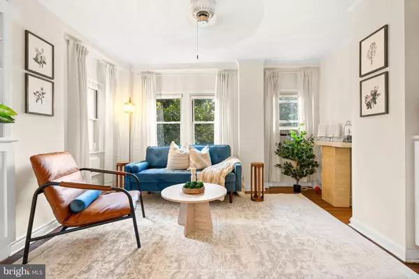 Washington, DC 20008,3601 CONNECTICUT AVE NW #105