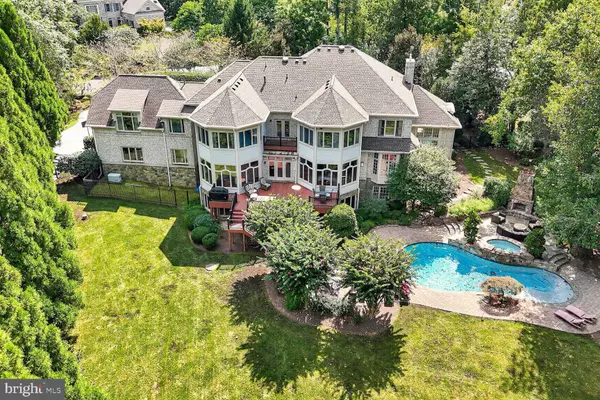 9864 WALKER GLEN CT, Great Falls, VA 22066