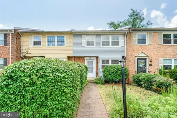 119 DAVIS AVE SW, Leesburg, VA 20175