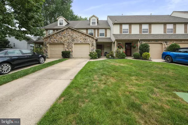 Marlton, NJ 08053,405 HAZELWOOD LN