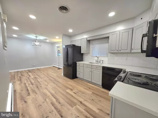 Laurel, MD 20723,10725 E CRESTVIEW LN