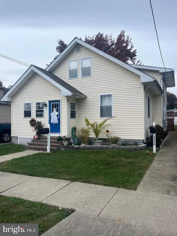 West Deptford, NJ 08096,1323B WASHINGTON AVE #B
