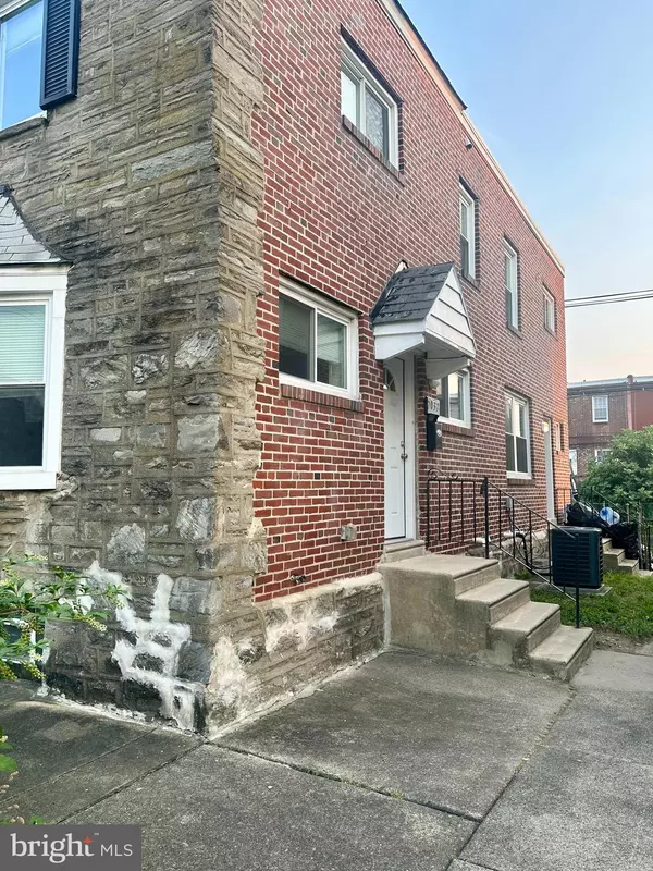 Philadelphia, PA 19152,2032 VISTA ST
