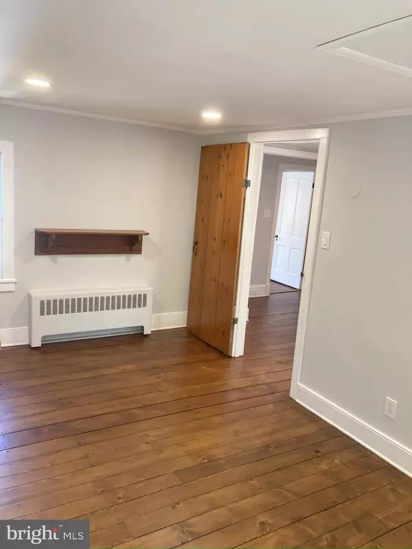 Princeton, NJ 08542,21 MACLEAN ST