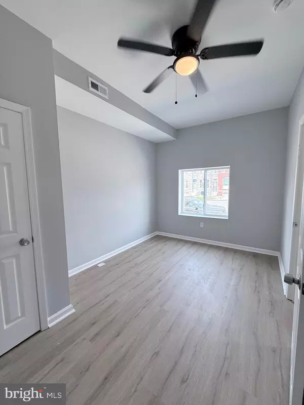 Baltimore, MD 21213,2415 E FEDERAL ST