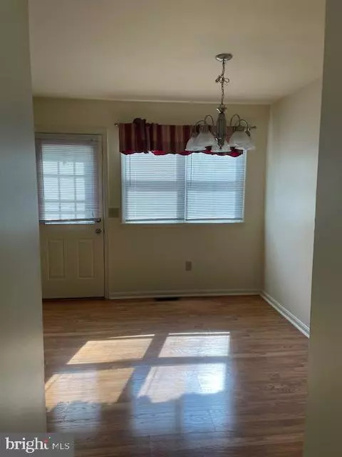 Harrisburg, PA 17111,325 LINCOLN AVE