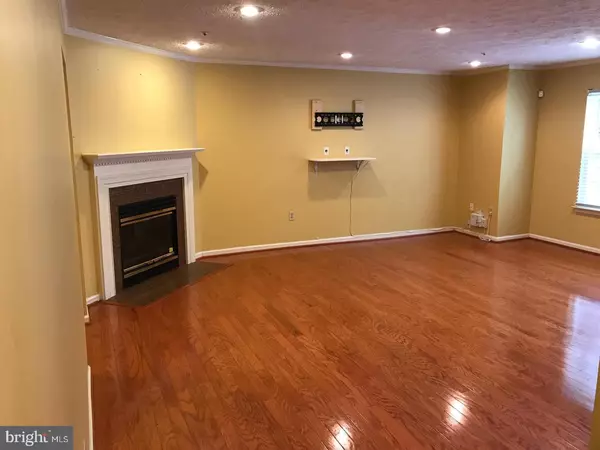 Waldorf, MD 20603,5113 GARIBALDI PL