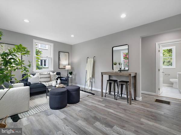 Lutherville Timonium, MD 21093,10 CINDER