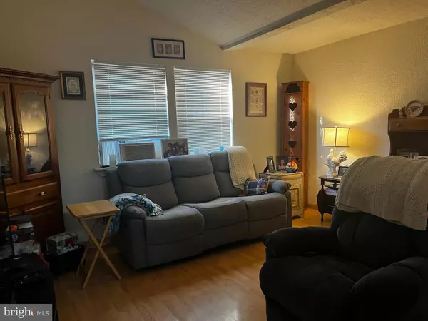 Lebanon, PA 17042,221 E CUMBERLAND ST
