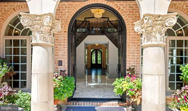 Great Falls, VA 22066,9112/9120 MINE RUN DR