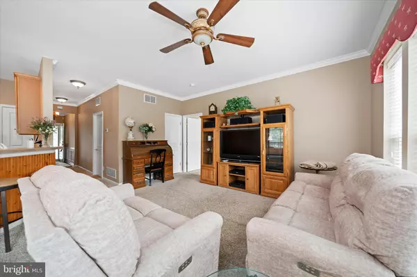 Newark, DE 19702,4 COMPASS ROSE WAY