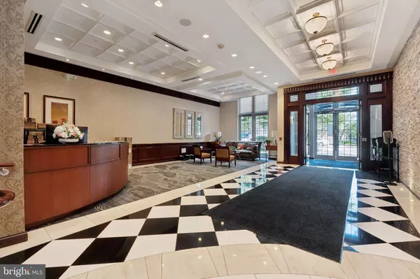 Washington, DC 20003,1391 PENNSYLVANIA AVE SE #352