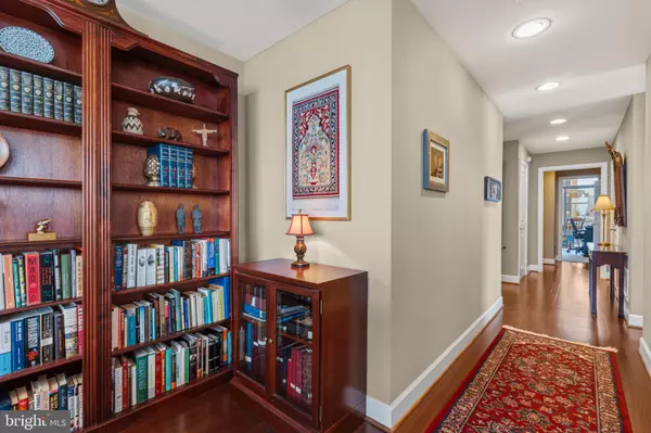 Arlington, VA 22202,3650 S GLEBE RD S #848