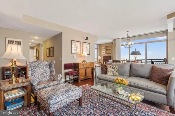 Arlington, VA 22202,3650 S GLEBE RD S #848