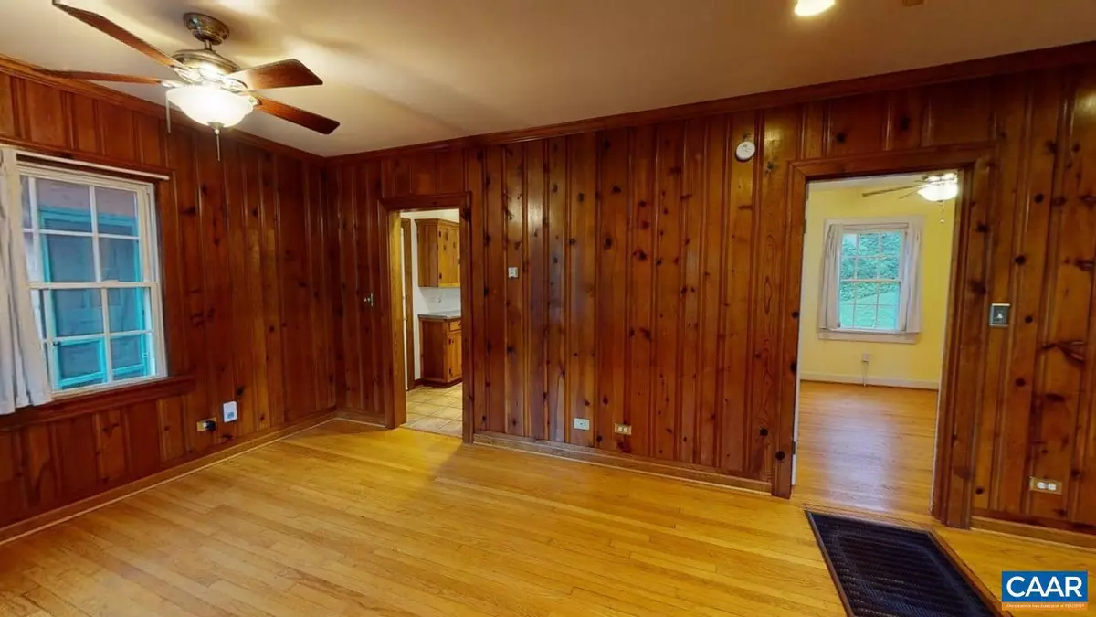 Charlottesville, VA 22902,609 WINE CELLAR CIR #B