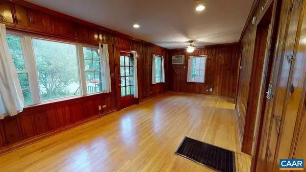 Charlottesville, VA 22902,609 WINE CELLAR CIR #B