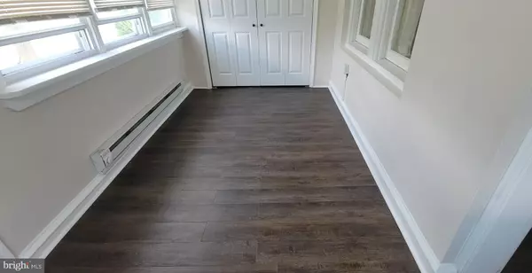 Philadelphia, PA 19111,814 STANWOOD ST