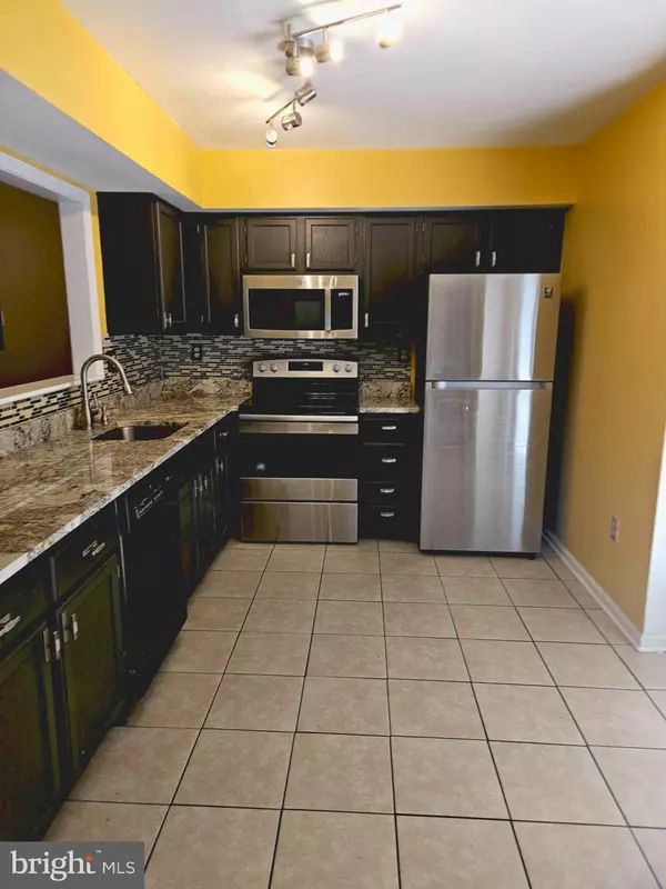 Bowie, MD 20715,14717 LONDON LN