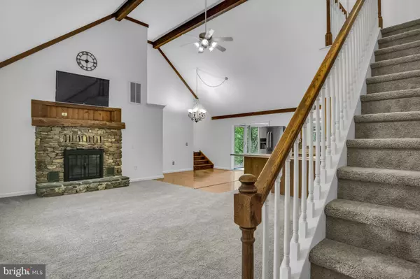 Fairfield, PA 17320,17 DOVE TRL