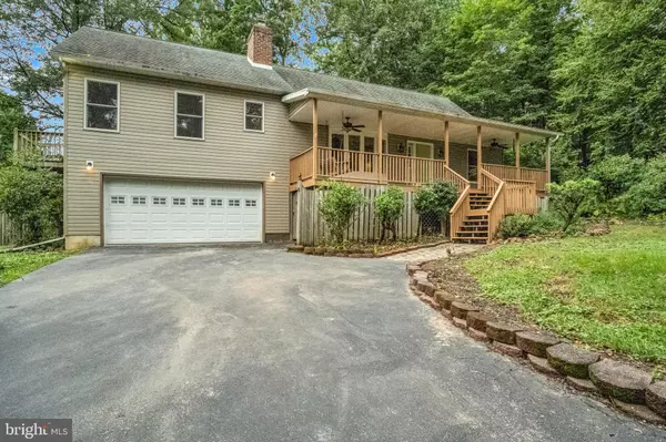 Fairfield, PA 17320,17 DOVE TRL