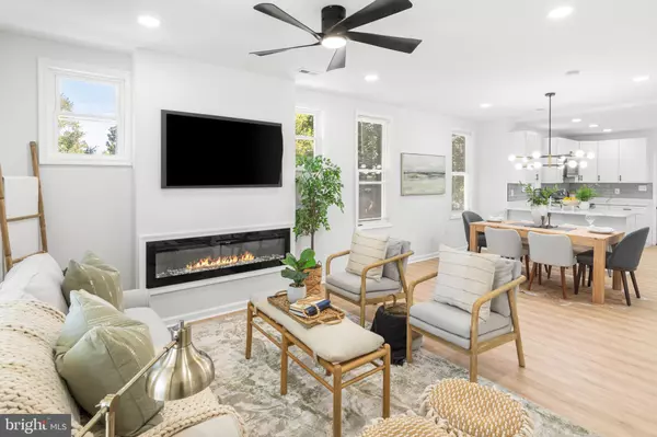 Baltimore, MD 21215,4403 WHITE OAK AVE