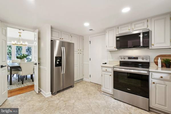 Fairfax, VA 22031,3914 BENTWOOD CT