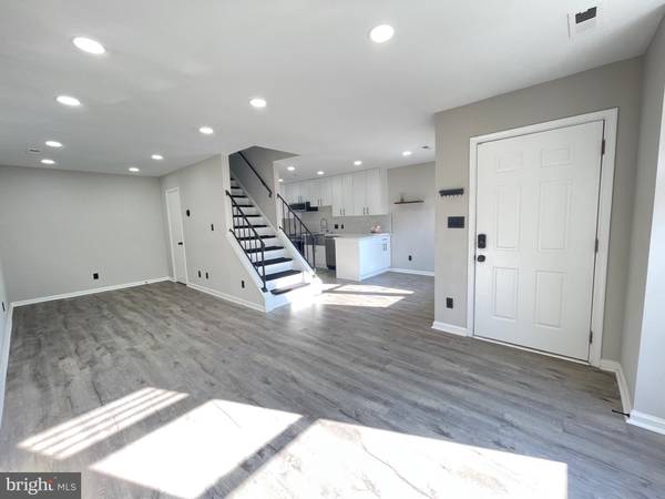 6013 RABBIT HILL CT, Centreville, VA 20121