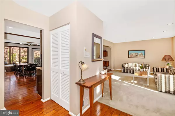 Rockville, MD 20855,6509 FARMINGDALE CT