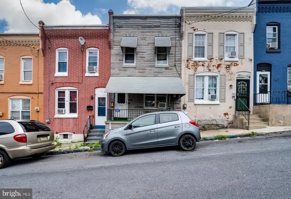 Reading, PA 19606,533 S 16 1/2 ST