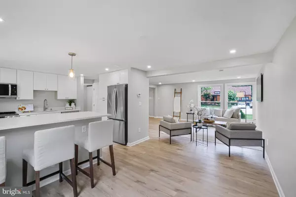 Columbia, MD 21045,9453 PURSUIT CT