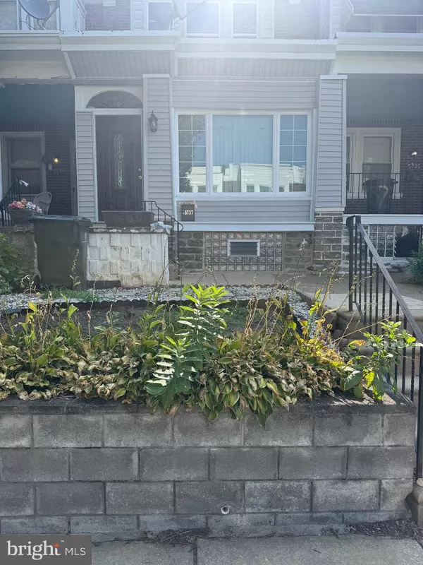 Philadelphia, PA 19120,5737 N MARSHALL ST