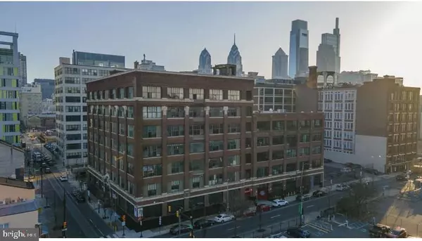 Philadelphia, PA 19107,340 N 12TH ST #414