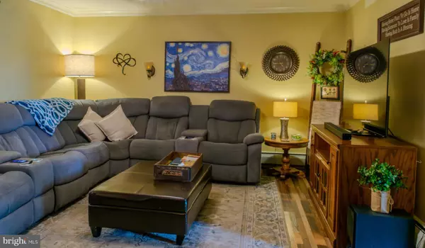 Levittown, PA 19056,11 FIELDSTONE RD