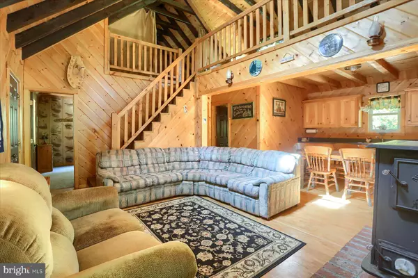 Blain, PA 17006,605 2ND NARROWS RD