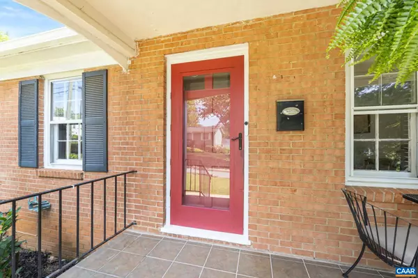Charlottesville, VA 22903,219 HARTMANS MILL RD