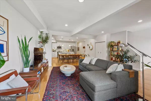 Washington, DC 20002,15 S ST NE #2