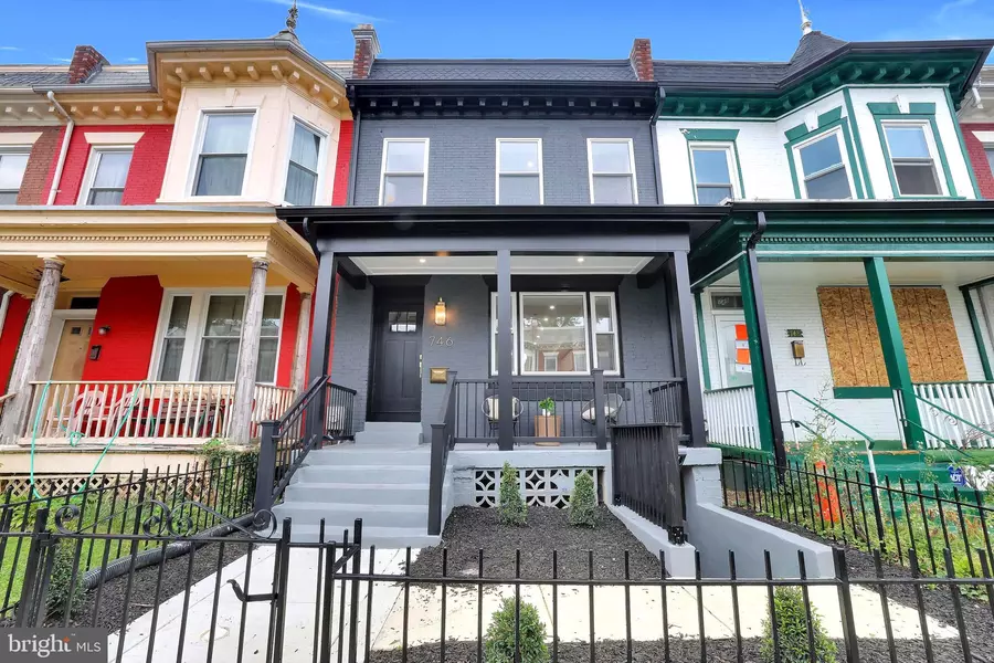 746 NEWTON PL NW, Washington, DC 20010