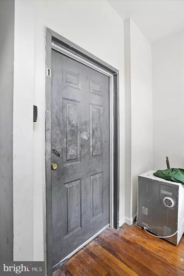 Baltimore, MD 21205,1027 N CAROLINE ST