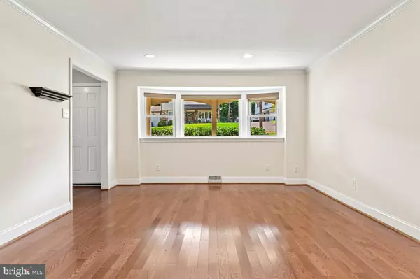 Havertown, PA 19083,22 BARBARA LN