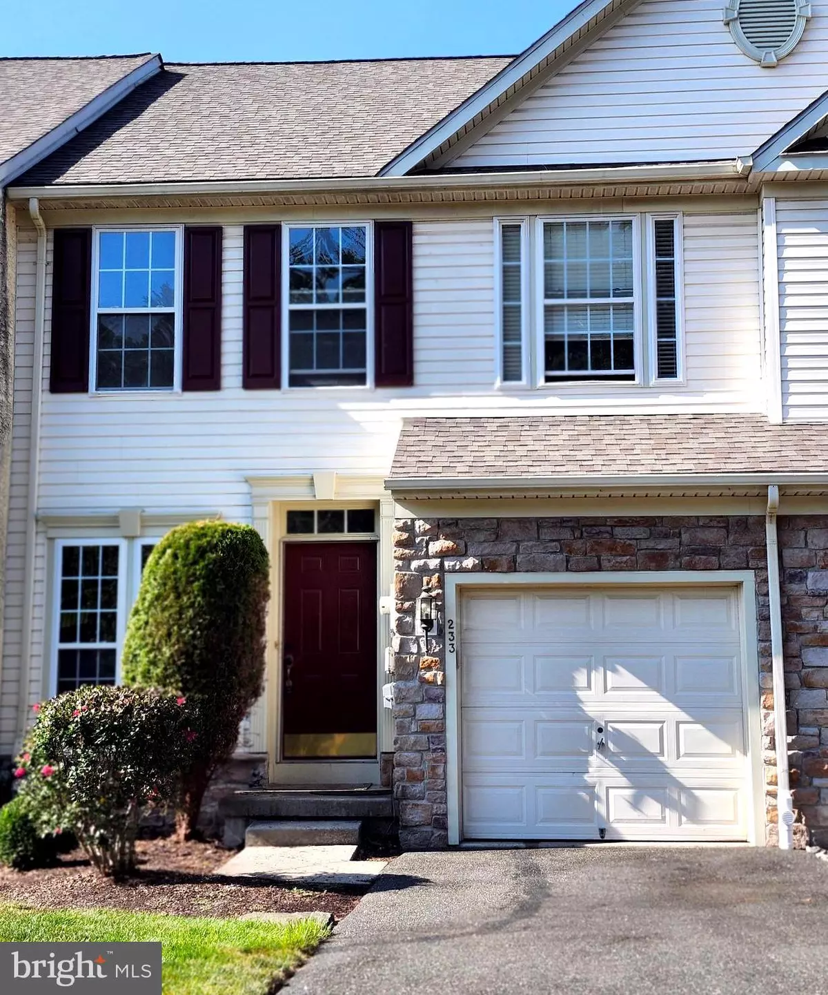 Pottstown, PA 19464,233 CREEKSIDE DR