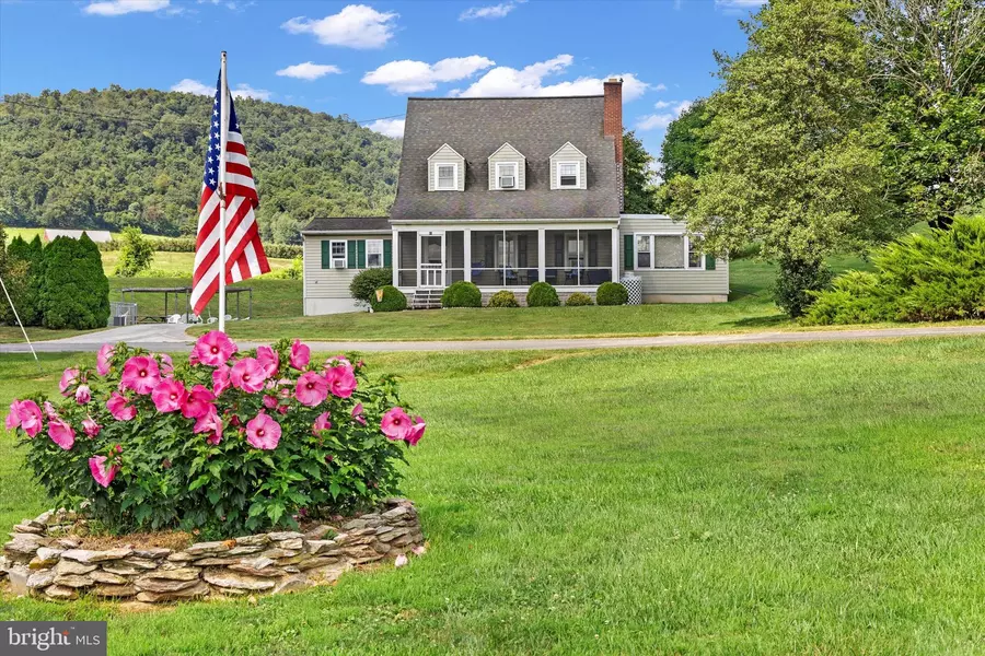 81 PLEASANT DALE RD, Biglerville, PA 17307