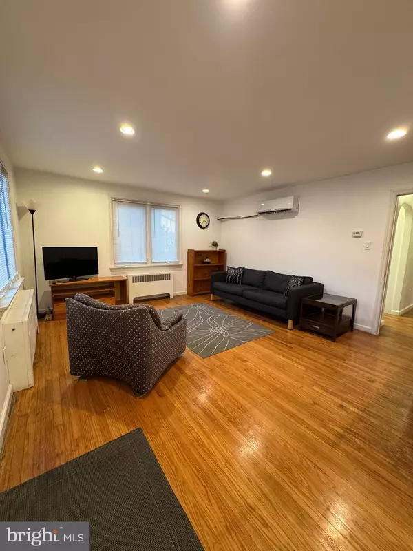 Lansdowne, PA 19050,74 W ESSEX AVE