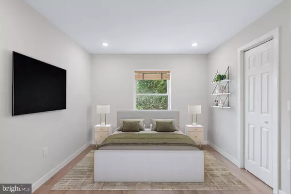 Philadelphia, PA 19124,1603 E HUNTING PARK AVE