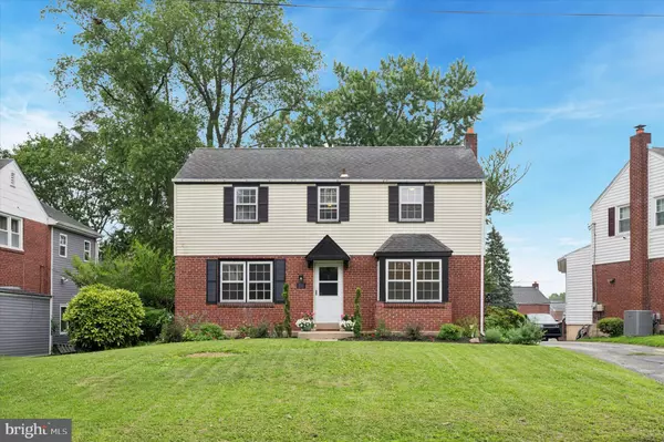 211 E MANOA RD, Havertown, PA 19083