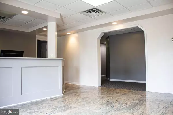 Southampton, NJ 08088,7 RED LION RD