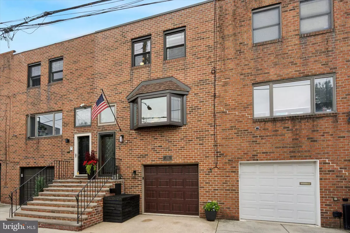 Philadelphia, PA 19148,1118 MOORE ST
