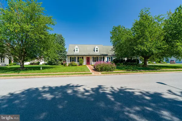 633 MULBERRY ST, Elizabethtown, PA 17022