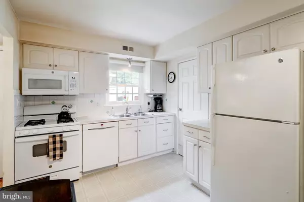 Lancaster, PA 17601,397 VALLEYBROOK DR