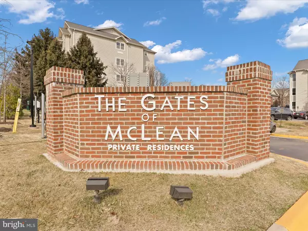 Mclean, VA 22102,1521 SPRING GATE DR #10107